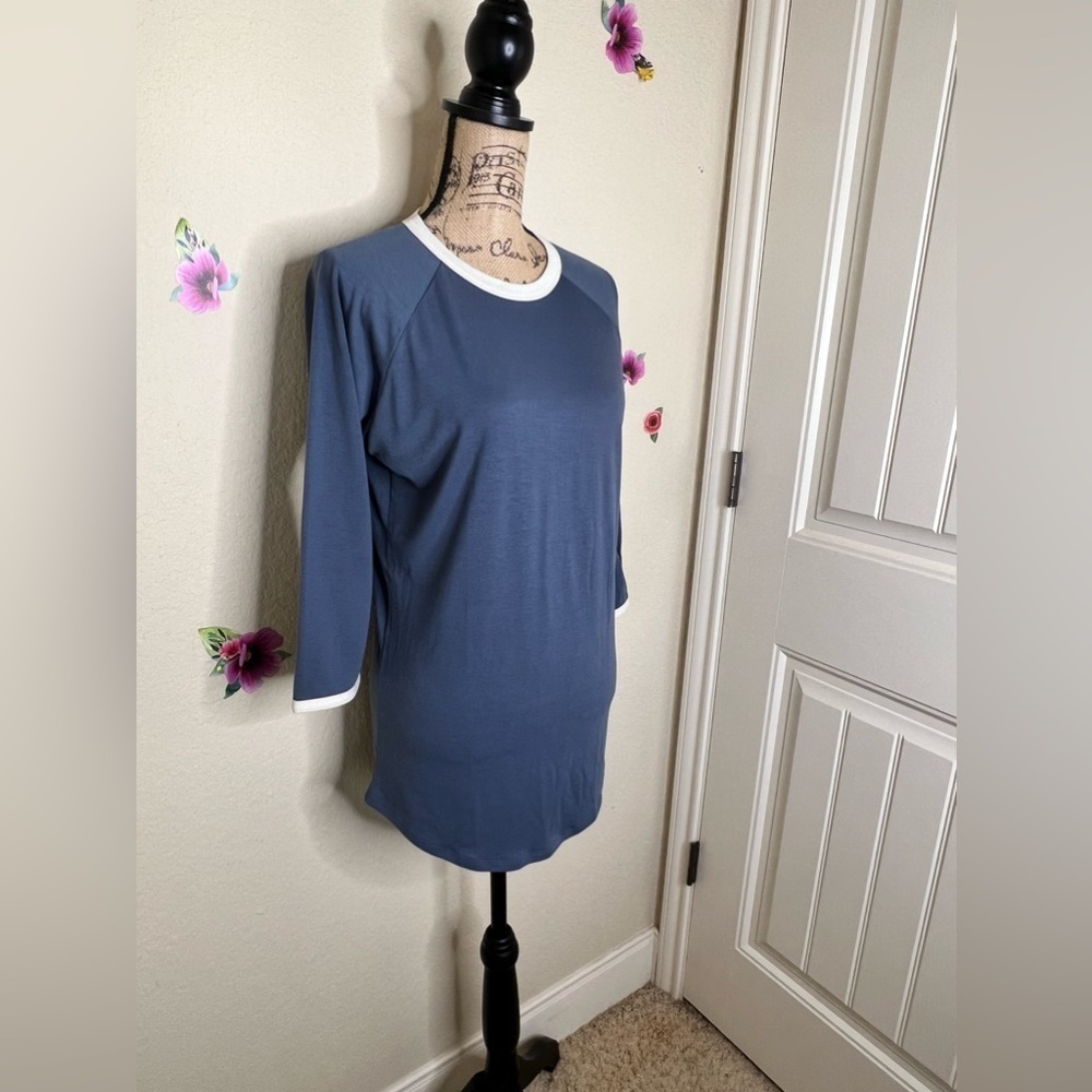 NWT LuLaRoe Randy Shirt - Picture 9 of 12
